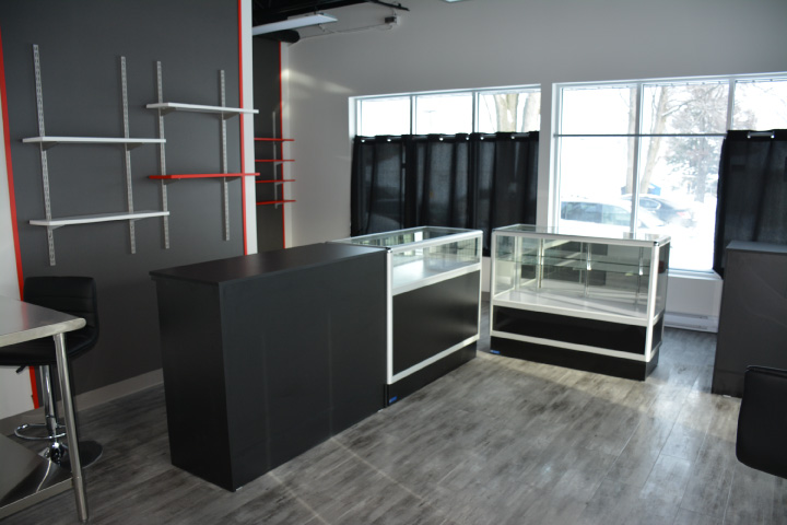 lady vap forum Tobacco & Vape Display Cabinets | LED Gantries